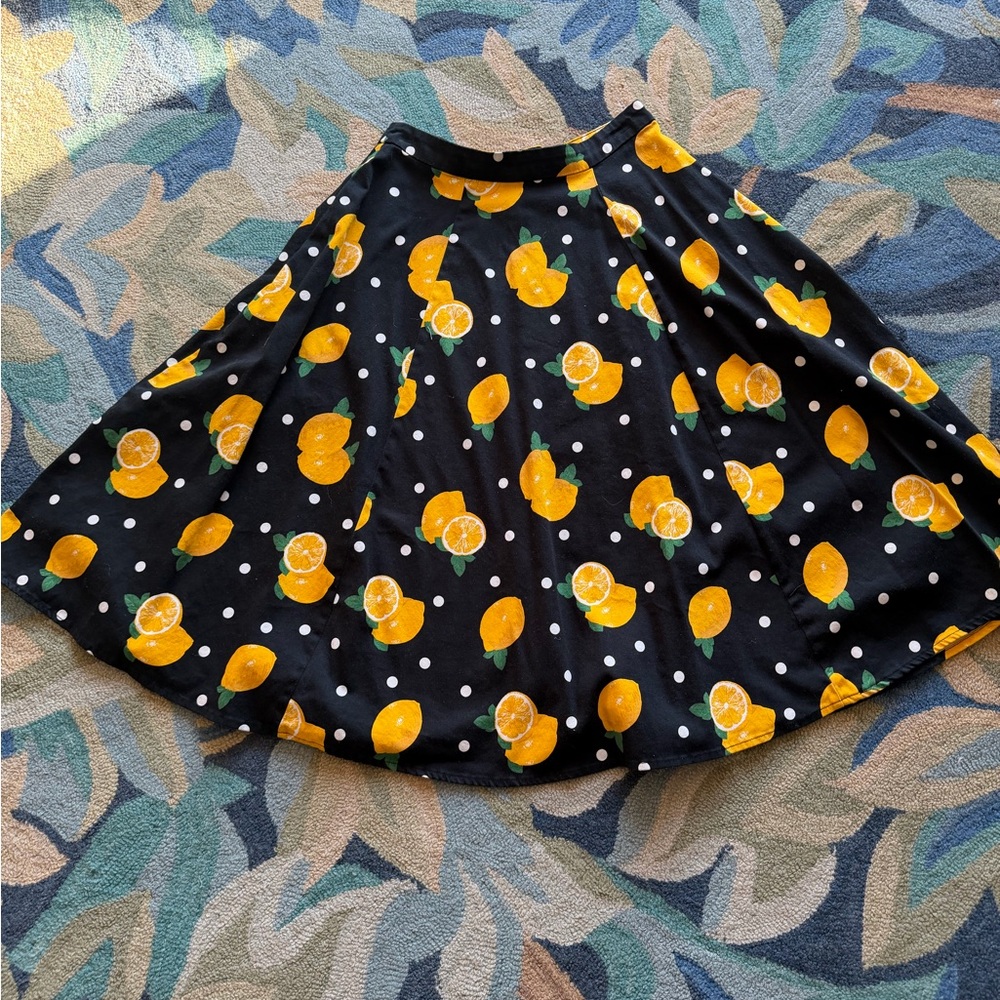 Collectif Matilde Swing Skirt black with Lemon and Polka Dot Design size small - Picture 3 of 6